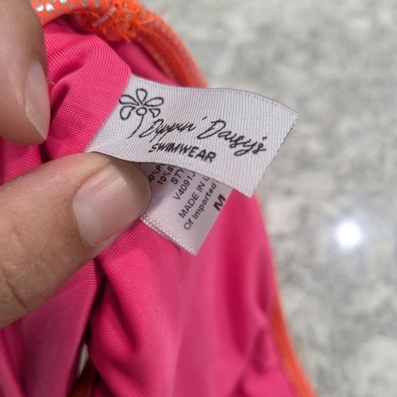 NWT Dippin' Daisy's Camo Encore Swim Top - Picture 5 of 5